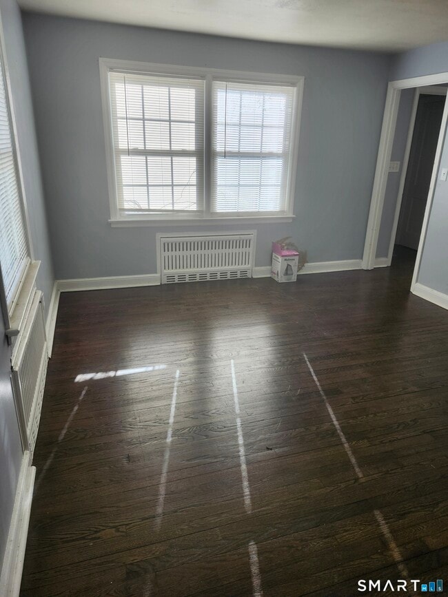 Building Photo - 75 Judson Pl