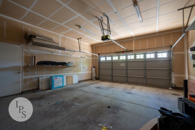 Building Photo - Charming 4BR/2BA Home in the Heart of Clov...
