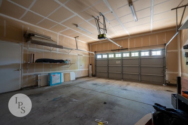 Building Photo - Charming 4BR/2BA Home in the Heart of Clovis Unified!