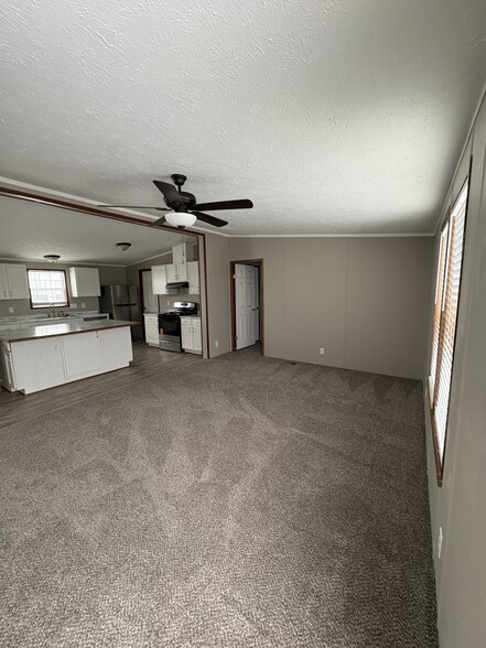 Building Photo - 11222 Shady Brook Ct