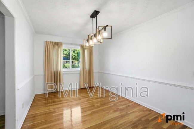 Building Photo - 436 Longleaf Rd
