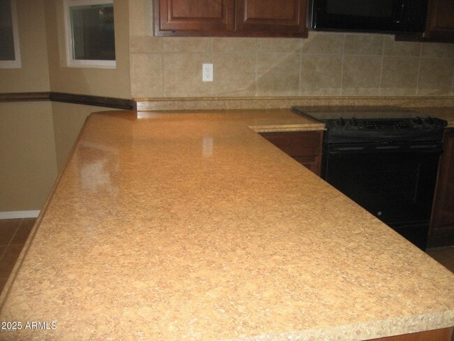 Building Photo - 20832 N 17th Ave