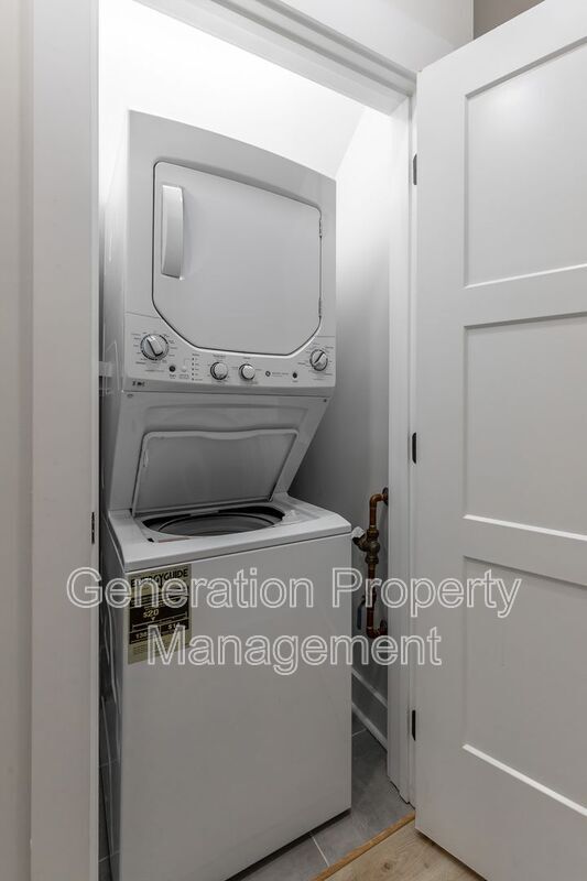 Building Photo - 1124 Garfield St