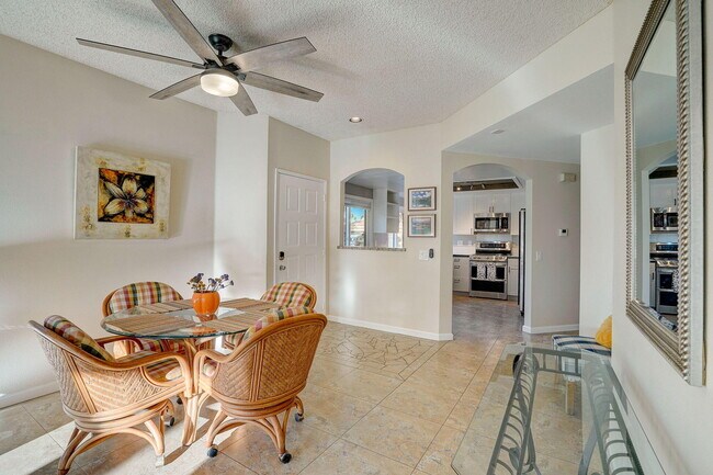 Building Photo - 55429 Tanglewood