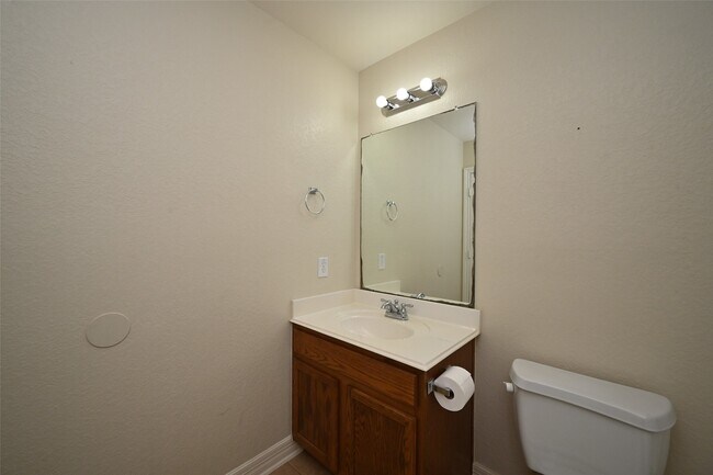 Building Photo - 1506 York Creek Dr