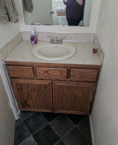 Building Photo - 1825 C Pl SE