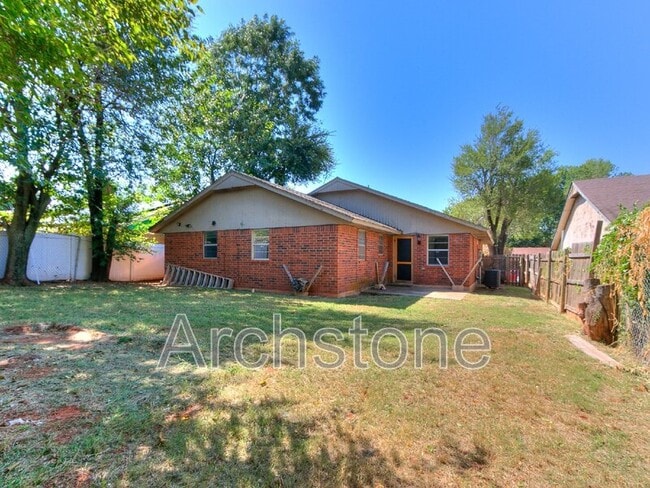 Building Photo - 5216 Coble St