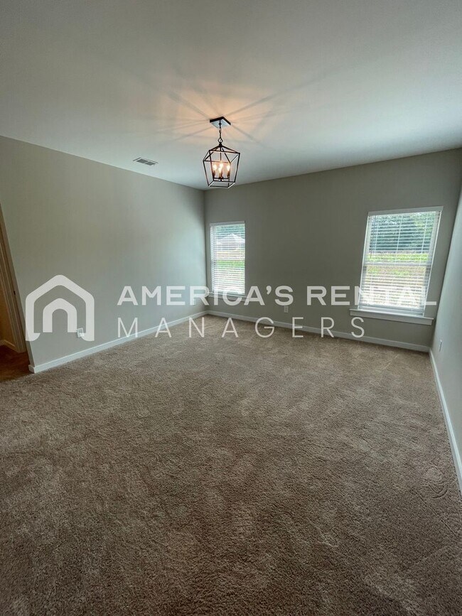 Building Photo - Home for Rent in Jasper, AL!!!  View with 48 Hours Notice!