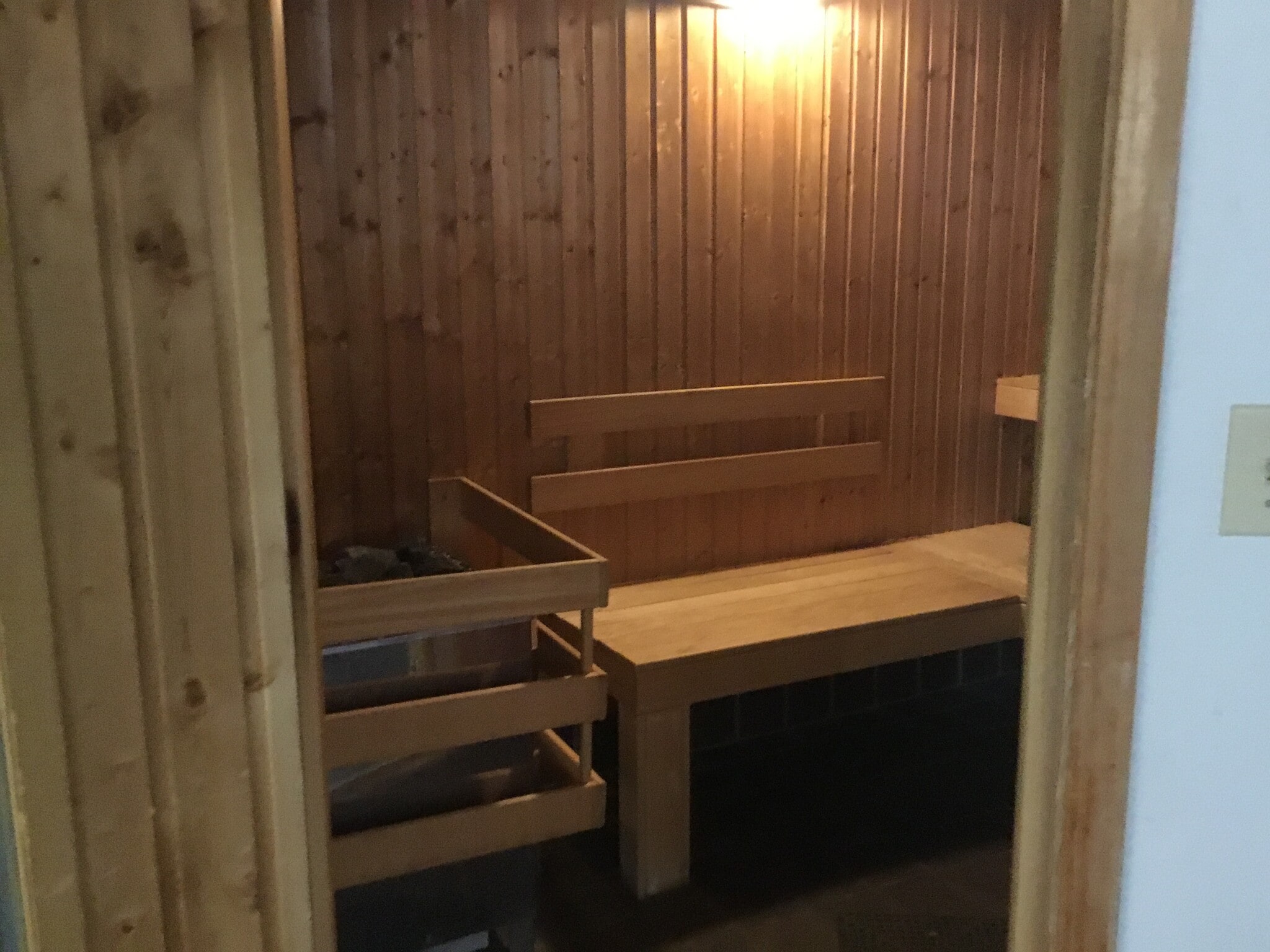 Dry Sauna - 26 W 10th St