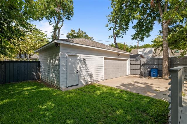 Building Photo - 6255 Belmont Ave