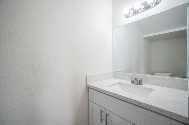 Building Photo - 455 Del Mar Ct