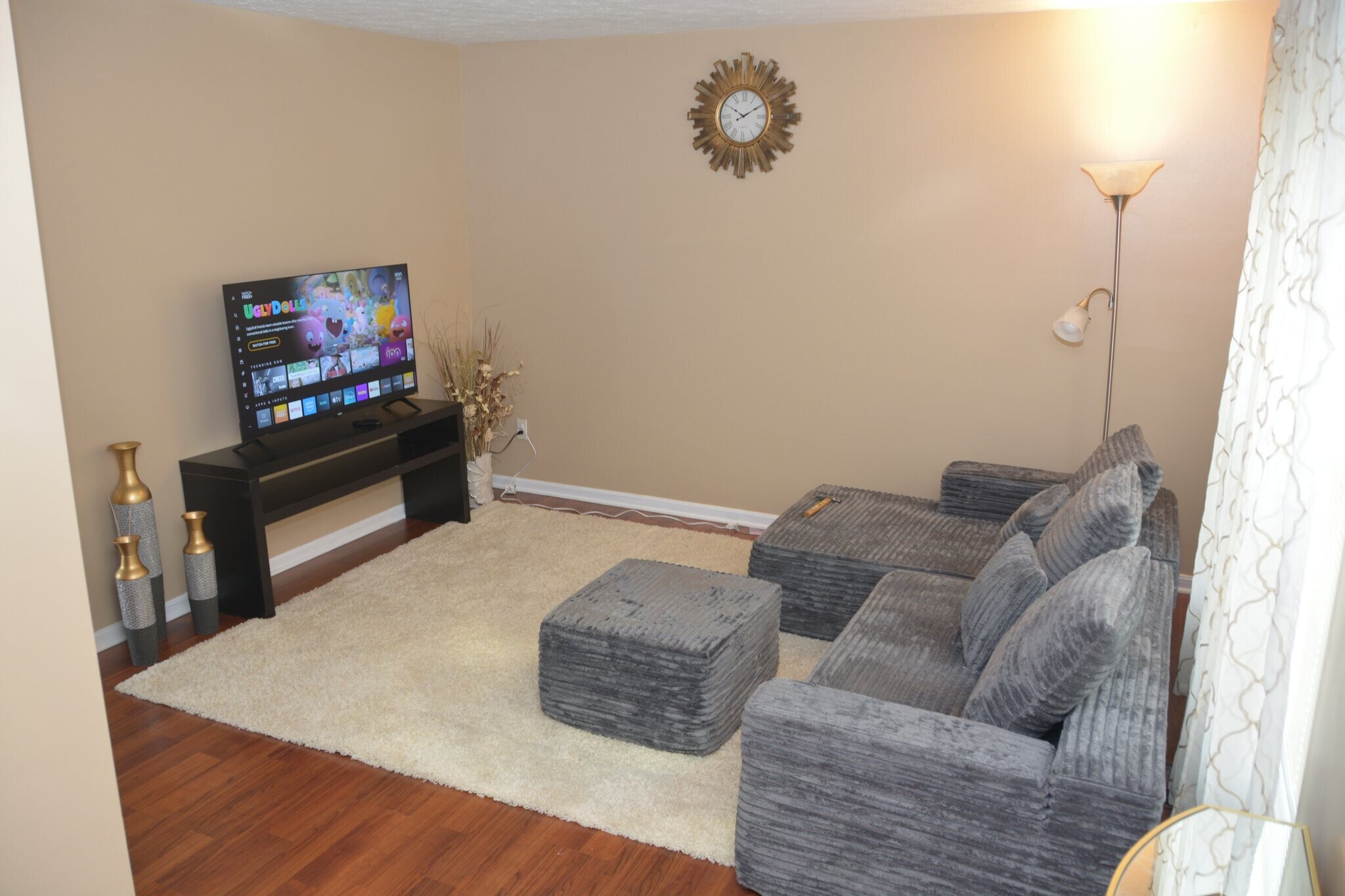 Building Photo - 979 Kemper Meadow Dr