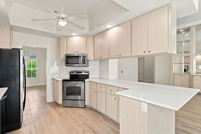 Building Photo - 3440 Donoso Ct