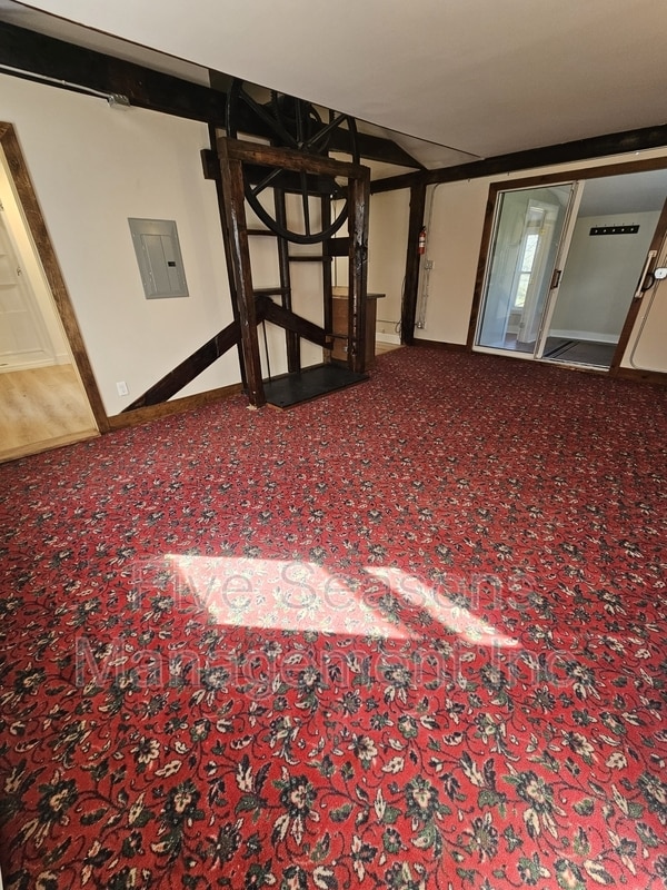 Building Photo - 328 Browns Trce