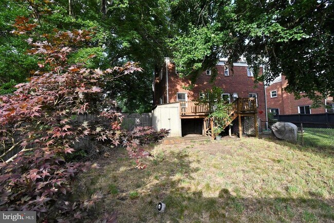 Building Photo - 41 Underwood Pl