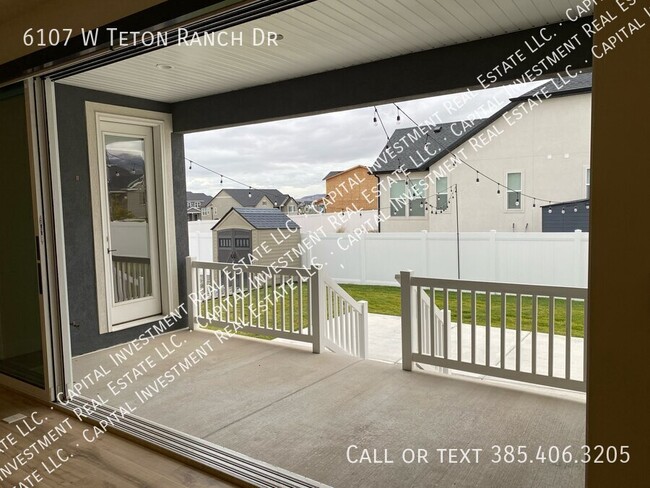 Building Photo - 6107 W Teton Ranch Dr