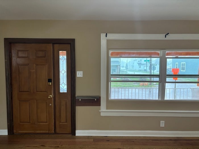 Building Photo - 73 N Oakley Ave