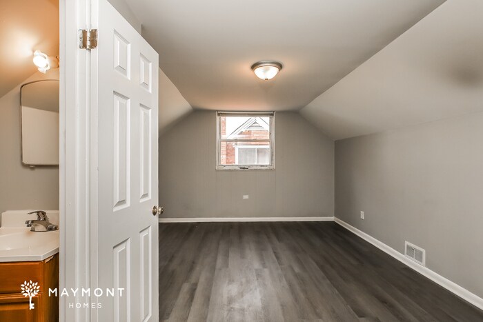 Building Photo - 1395 Tallberry Dr