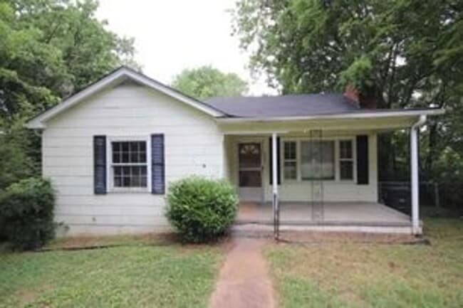 Primary Photo - Historic Home For Rent! 2 Bedroom 1 Bathroom!