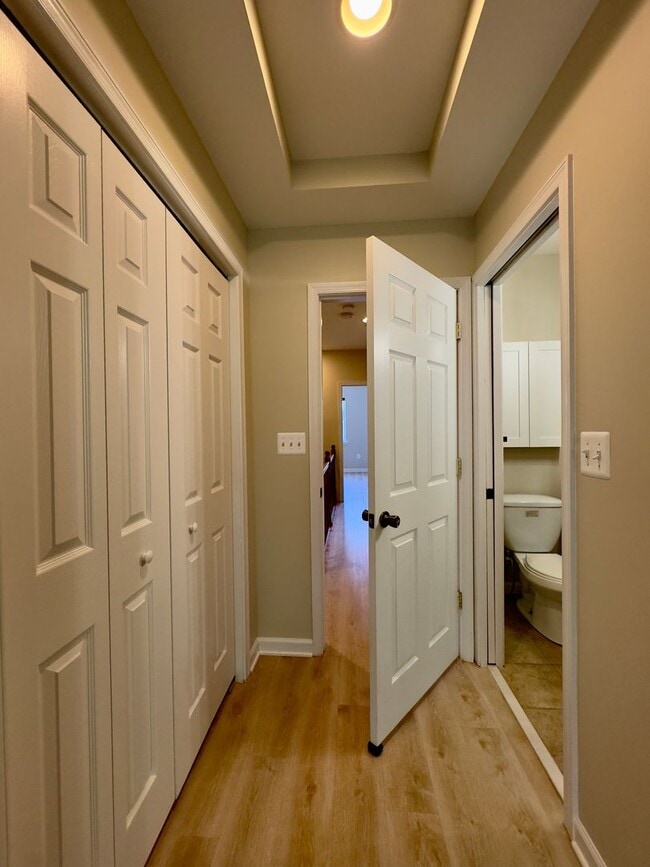 Building Photo - Two-Bedroom Townhome next to Patterson Park!