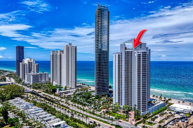 Building Photo - 18911 Collins Ave