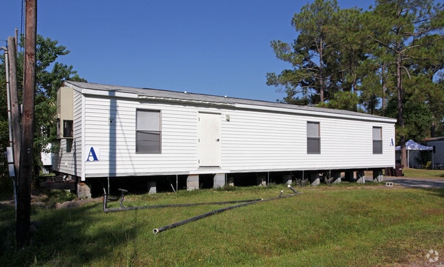 Building Photo - Kreole Mobile Home Park