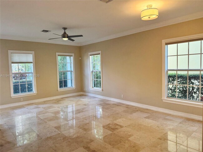 Building Photo - 1317 SW 23rd St