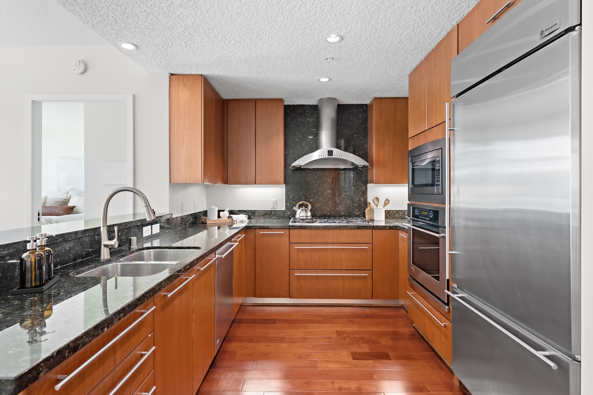 Building Photo - 3141 Michelson Dr