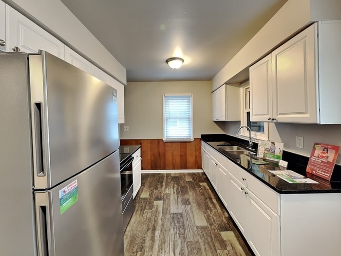 Building Photo - 1103 44th Ave NE