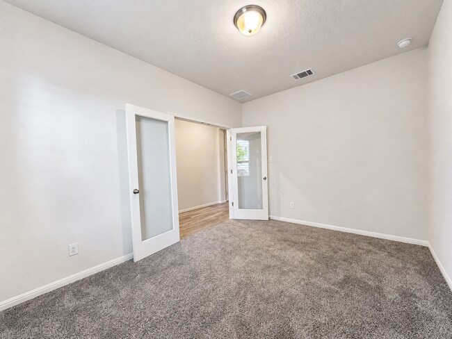 Building Photo - 11515 Bakersfield Pass