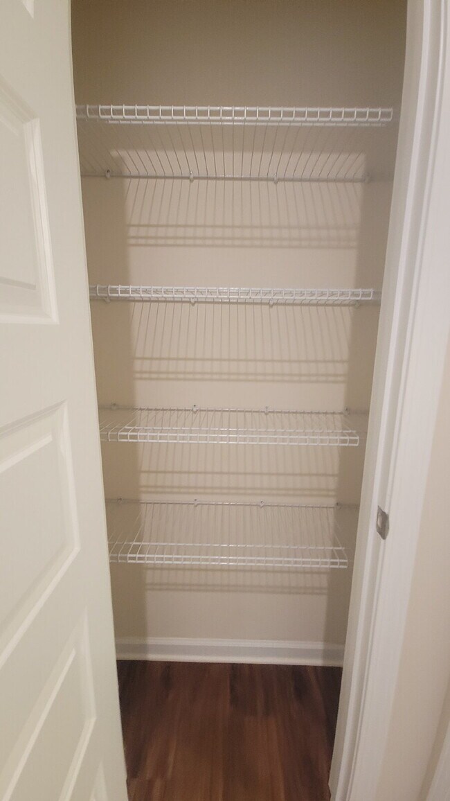 Building Photo - Section 8 Welcome!!!  "Charming 3-Bed Oasis with Granite Elegance in Harvest – 1,501 Sq Ft of Com...