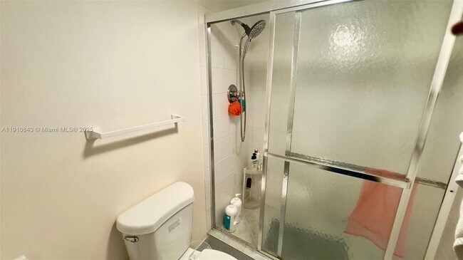 Building Photo - 230 174th St