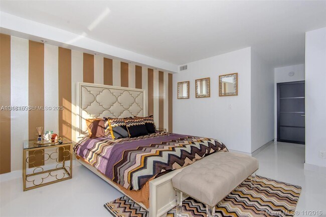 Building Photo - 19390 Collins Ave