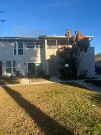 Building Photo - 2770 Curry Ford Rd