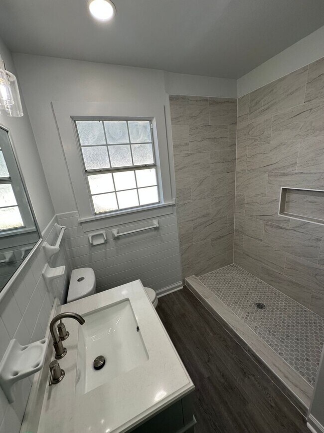 Building Photo - Luxury in Lockport-Newly Remodelled 4 Bedroom 2 Bath- $500 move in special!