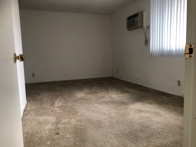 Building Photo - Las Casitas Apartments