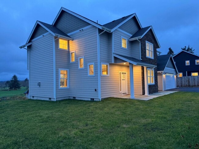 Building Photo - Brand New Private Bella Ridge 4 Bedroom 2.5 Bath Home Near Golf and Lewis & Clark Elementary School