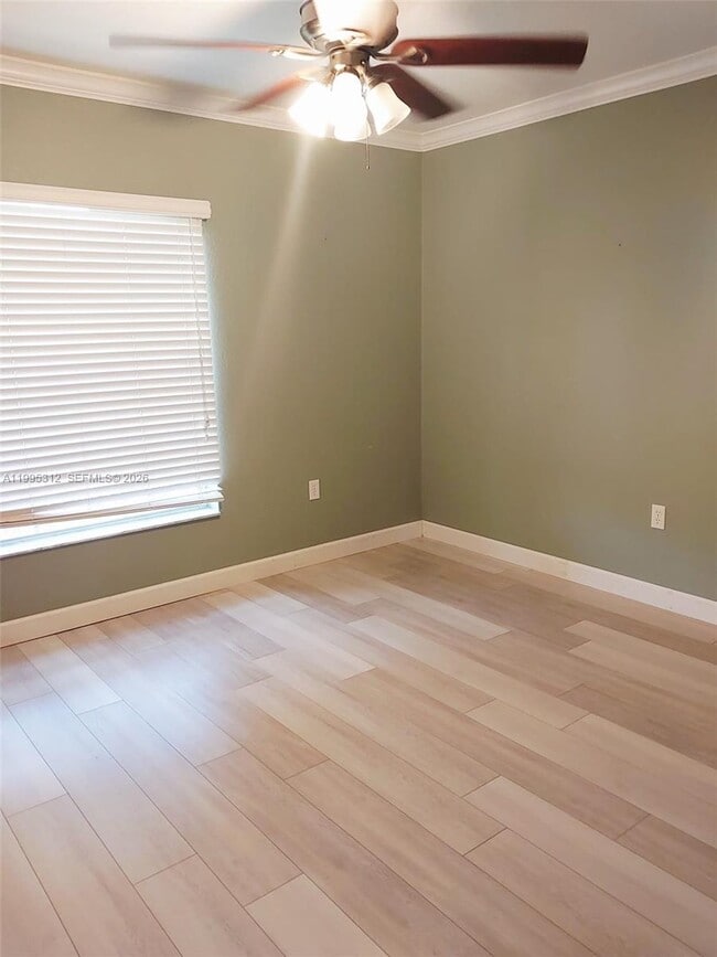 Building Photo - 4031 Santa Barbara Dr