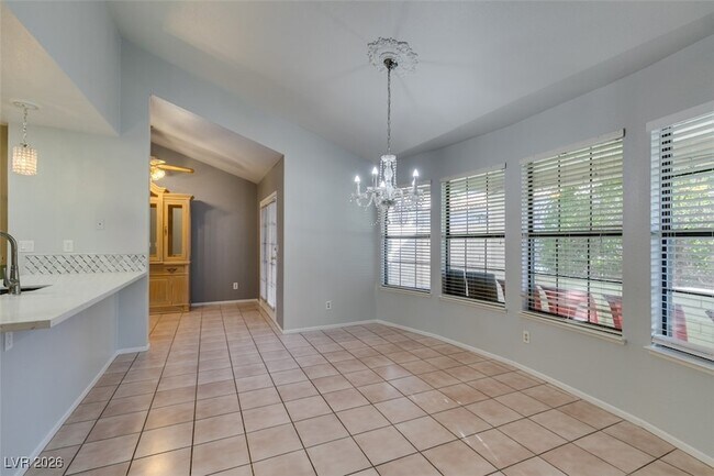 Building Photo - 224 Garfield Dr