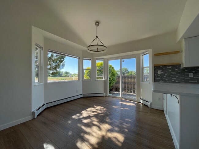 Building Photo - 273 Terrace Ct