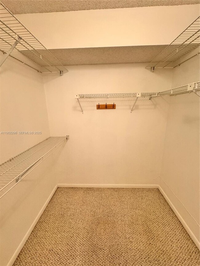 Building Photo - 1251 SW 125th Ave