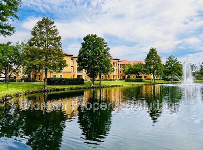 Building Photo - 5463 Vineland Rd