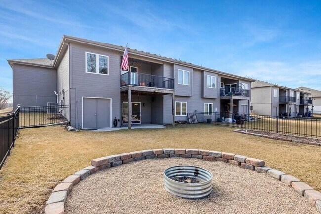 Building Photo - Waterfront Home in Buccaneer Bay with 3-Car Garage & Walkout Basement