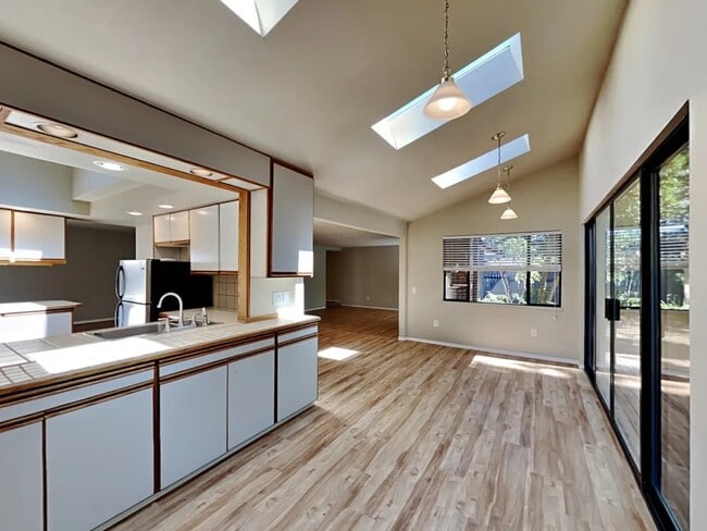 Building Photo - 1307 SW 355th Pl