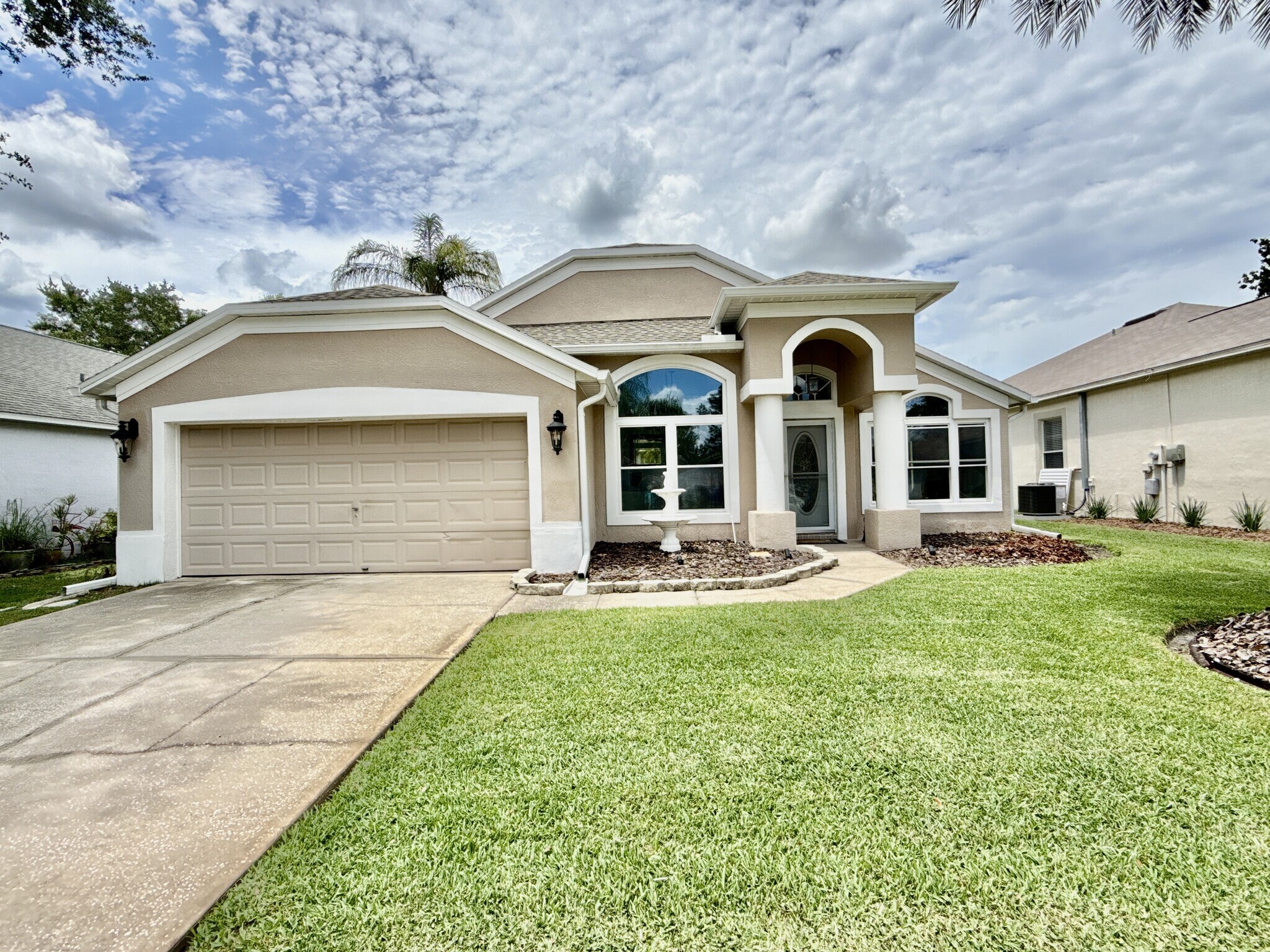 Building Photo - 19029 Weatherstone Dr