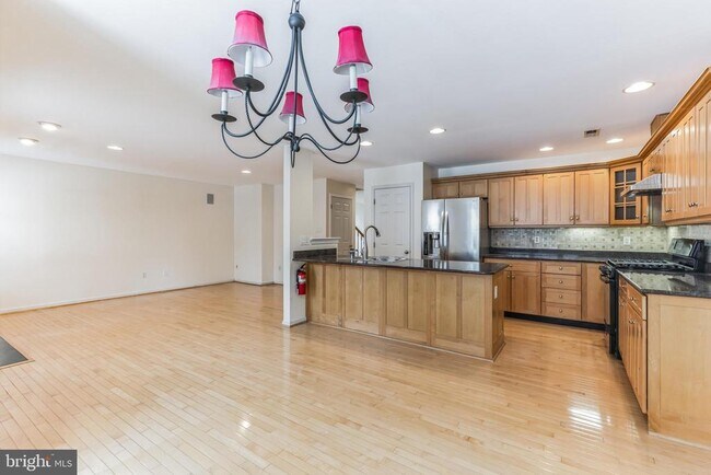 Building Photo - 4 Hogan Way