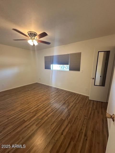 Building Photo - 2136 E Betty Elyse Ln