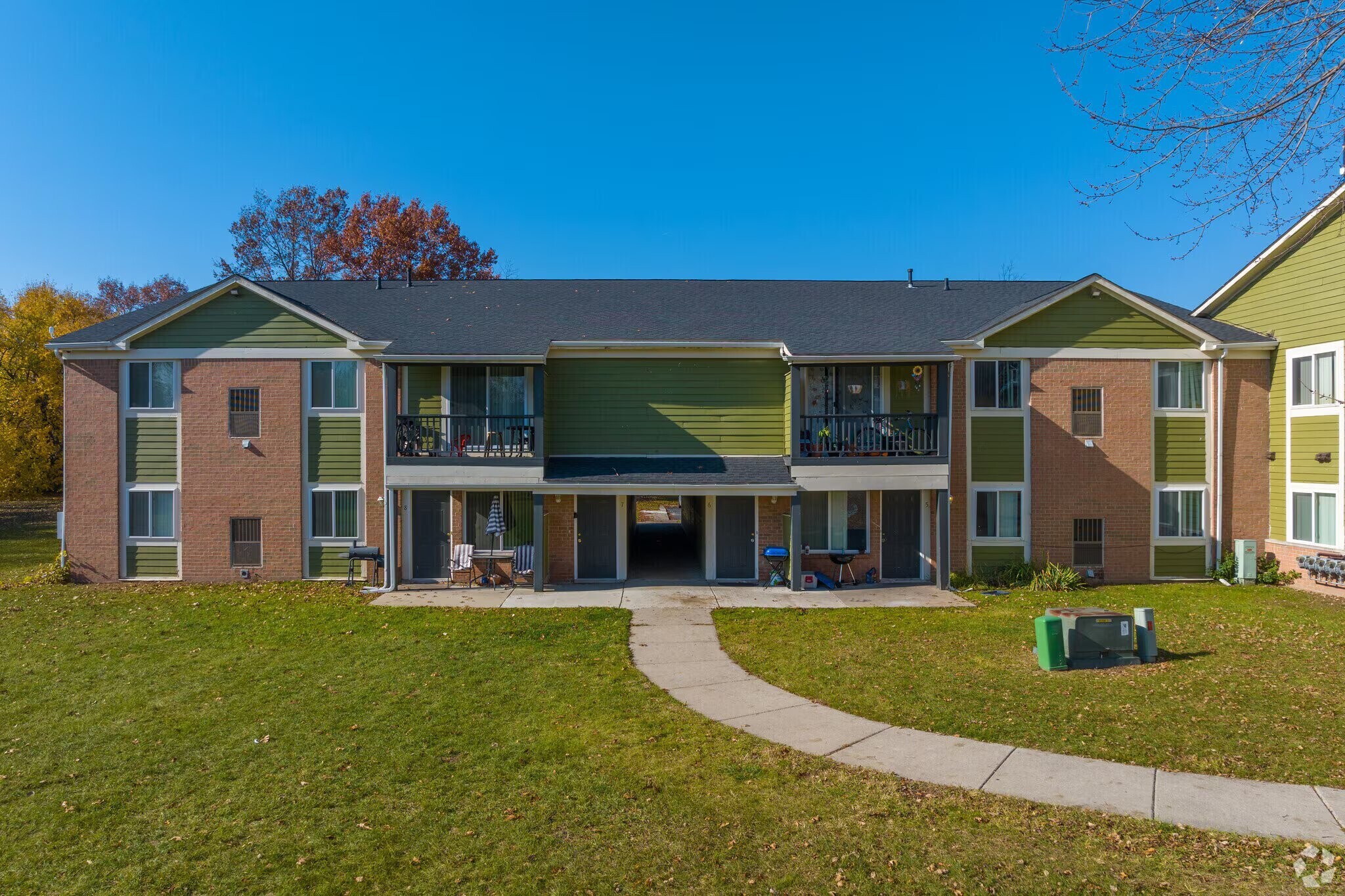 Building Photo - 1326 Holmes Rd