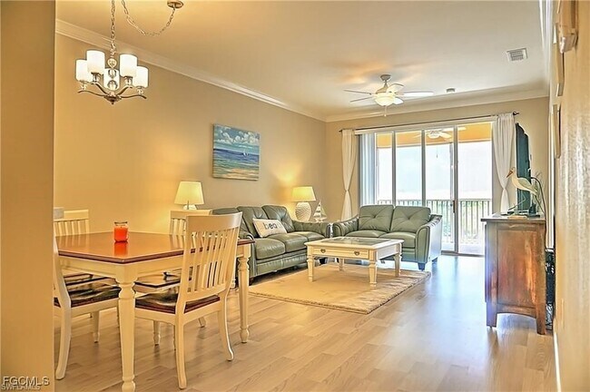 Building Photo - 8270 Pathfinder Loop