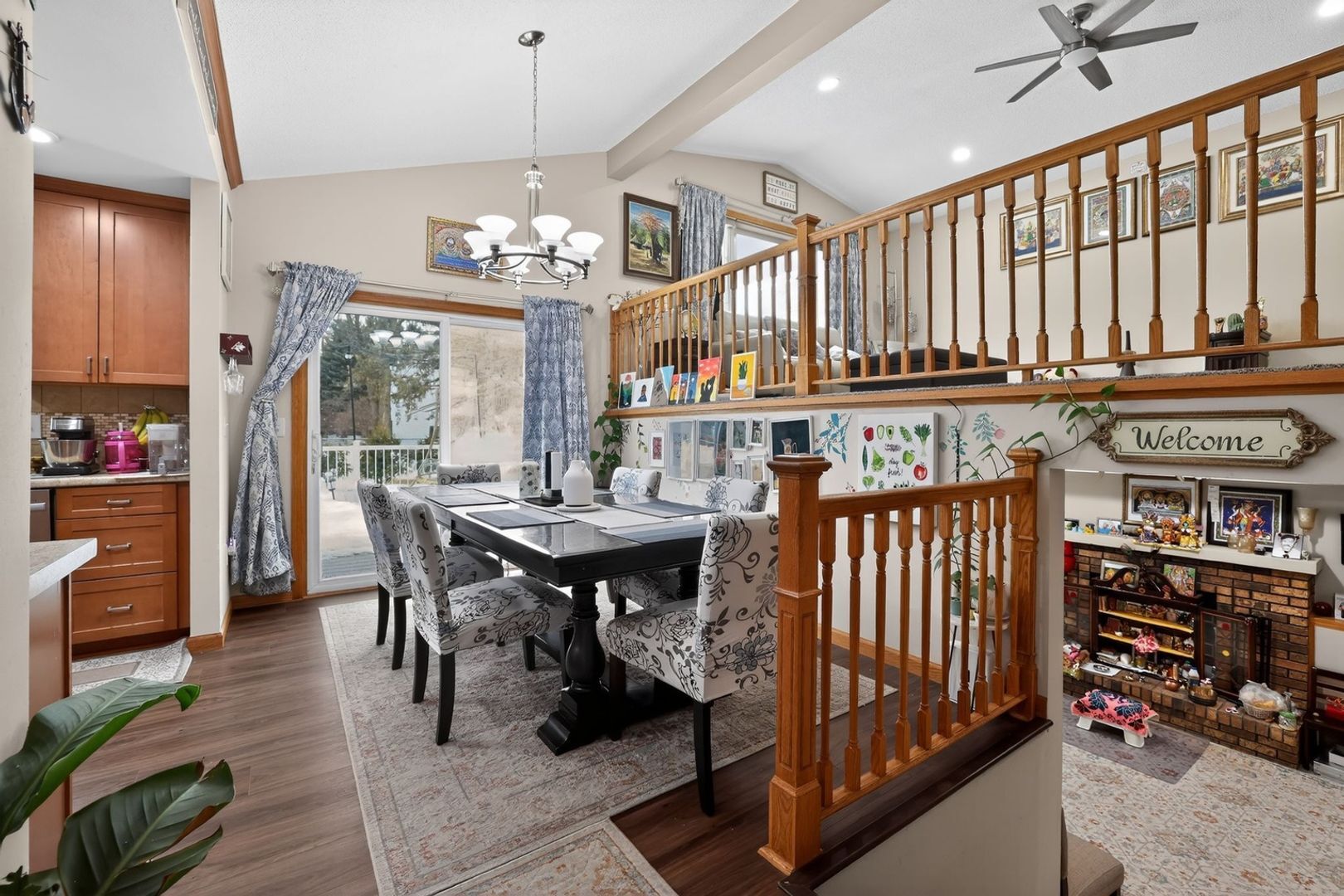 Building Photo - 595 Mercury Cir